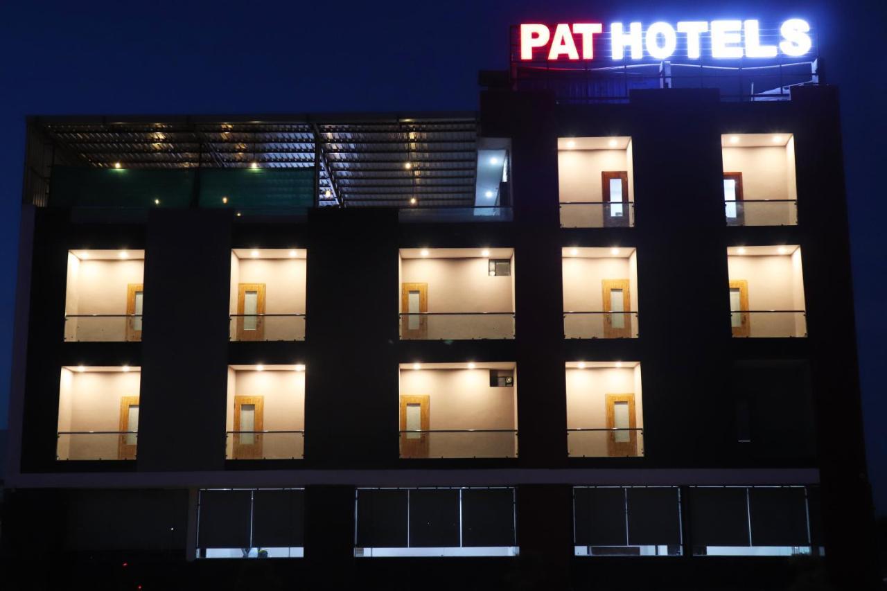 Pat Hotels Ιντόρ Εξωτερικό φωτογραφία