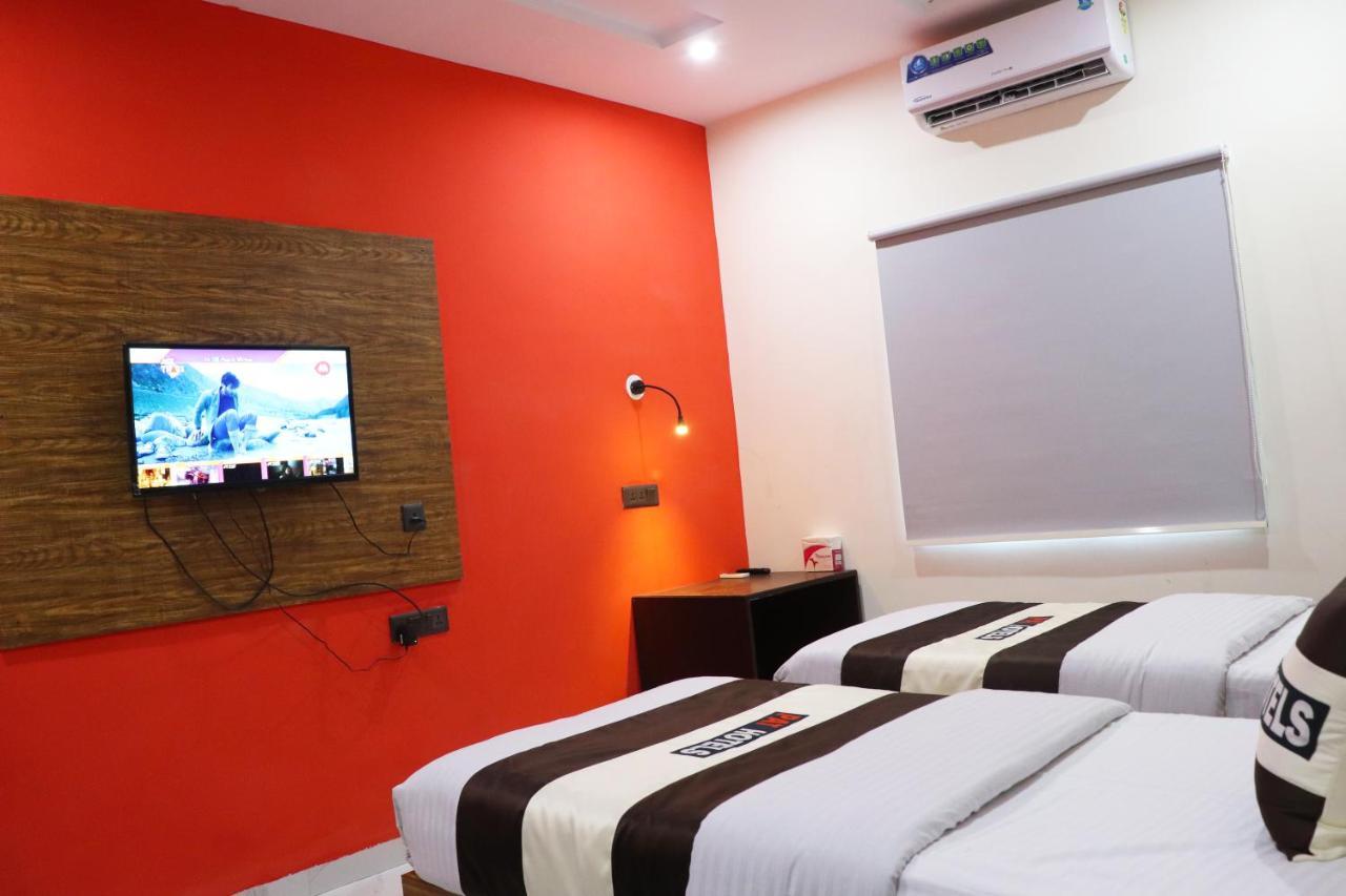 Pat Hotels Ιντόρ Εξωτερικό φωτογραφία