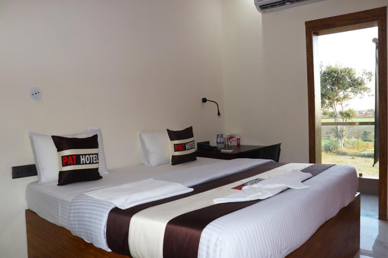 Pat Hotels Ιντόρ Εξωτερικό φωτογραφία