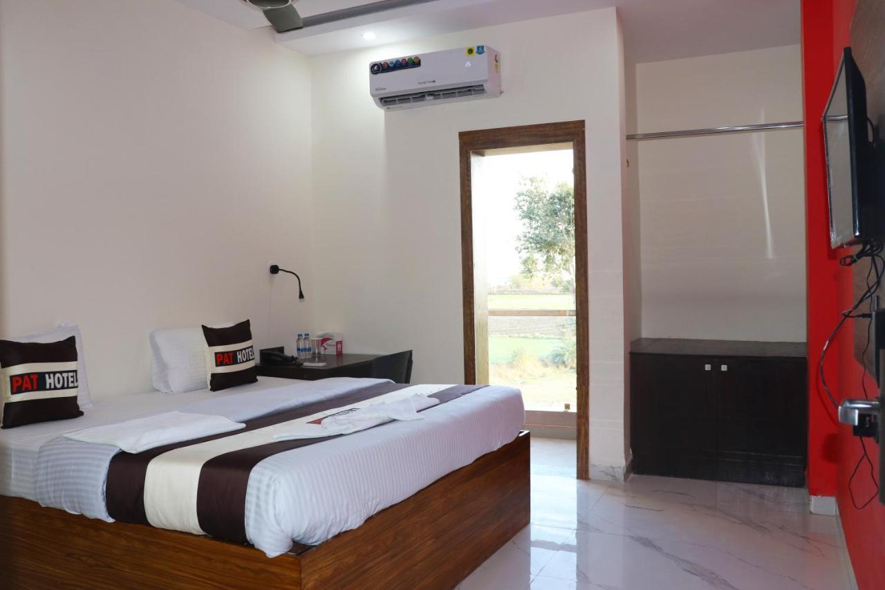 Pat Hotels Ιντόρ Εξωτερικό φωτογραφία