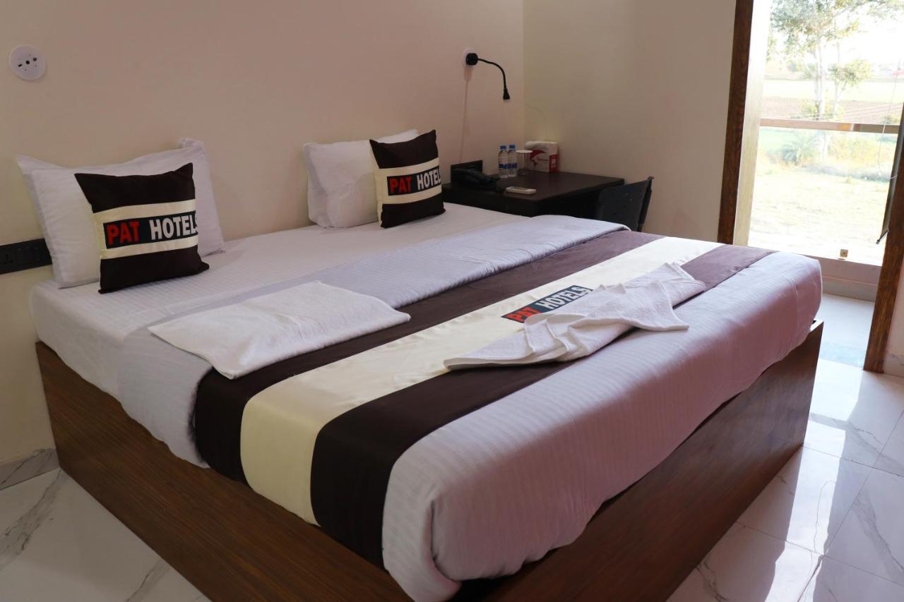 Pat Hotels Ιντόρ Εξωτερικό φωτογραφία