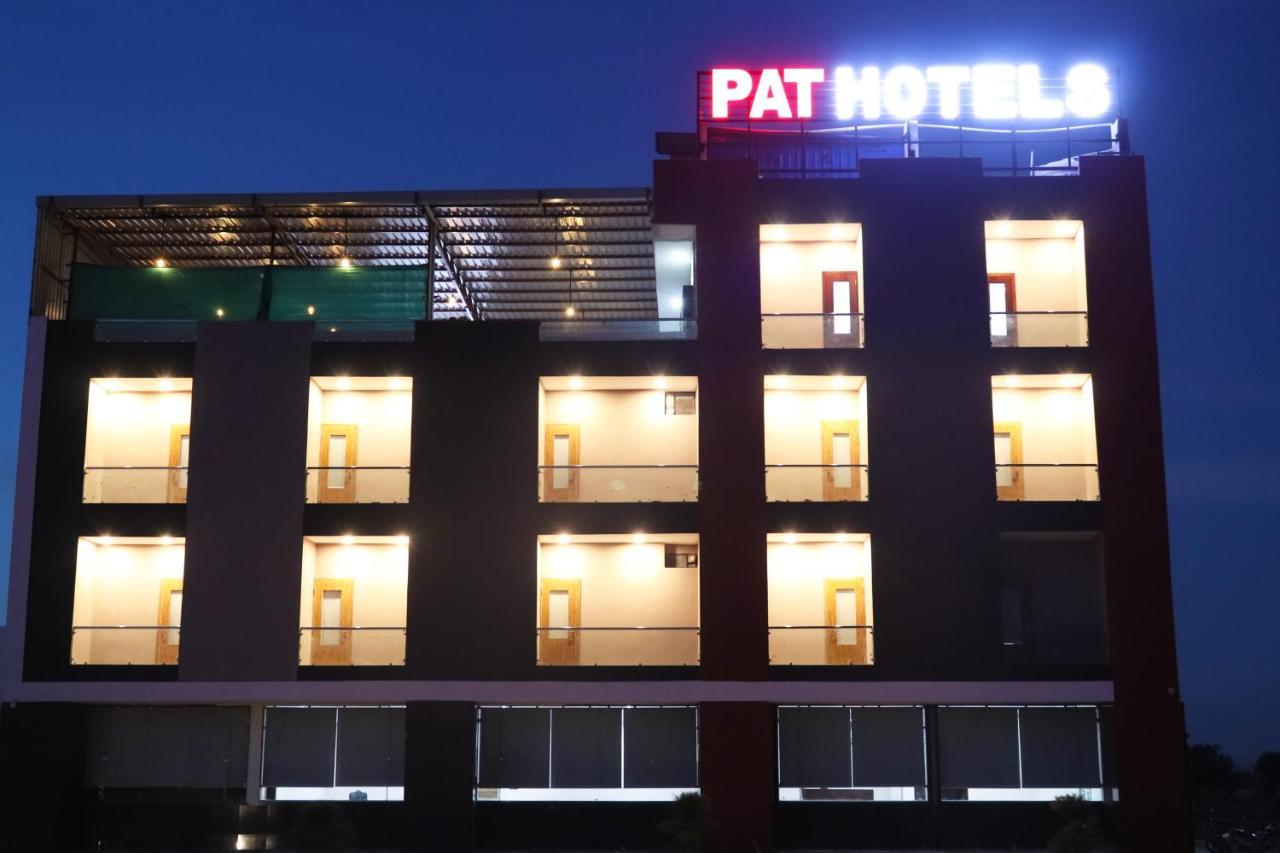 Pat Hotels Ιντόρ Εξωτερικό φωτογραφία